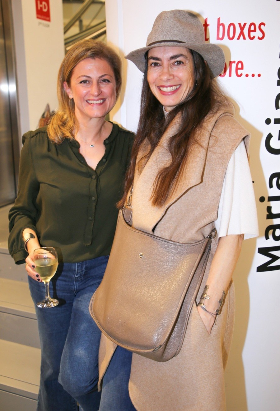 Έκρηξη χρωμάτων στο i-D concept stores - Φωτογραφία 4