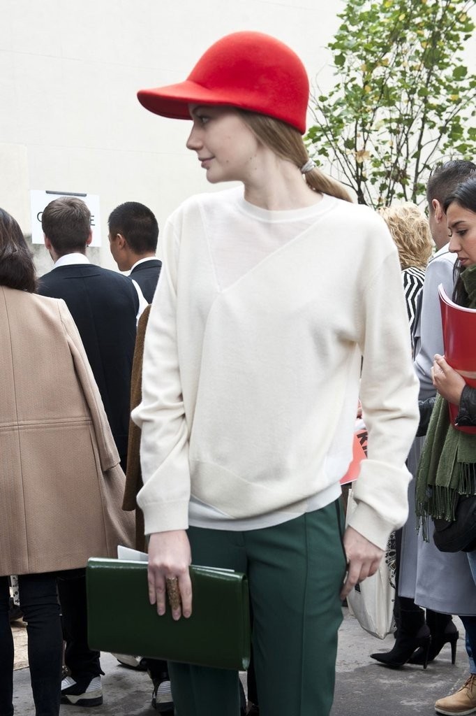 Τα ιδανικά hairstyles για κάθε είδος καπέλου - Φωτογραφία 10