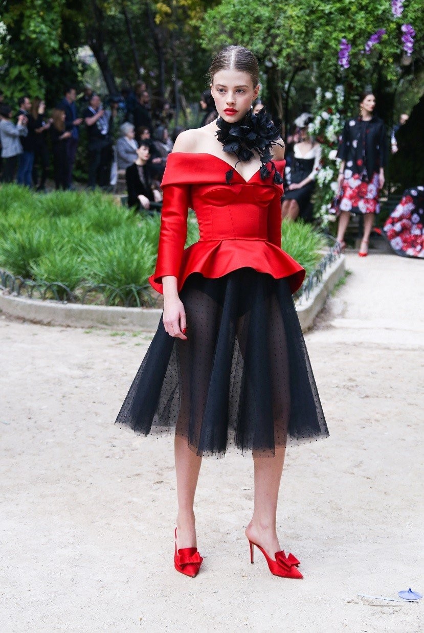 Συζητώντας με τον σχεδιαστή Βασίλη Ζούλια για την αξεπέραστη γοητεία της μόδας - Φωτογραφία 14