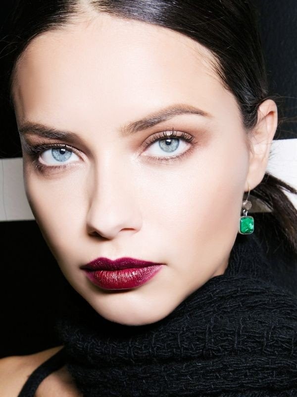 17 λαμπερές προτάσεις για έμπνευση στο πρωτοχρονιάτικο μακιγιάζ - Φωτογραφία 12