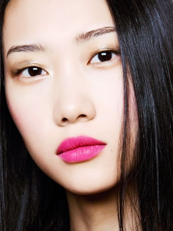 17 λαμπερές προτάσεις για έμπνευση στο πρωτοχρονιάτικο μακιγιάζ - Φωτογραφία 17