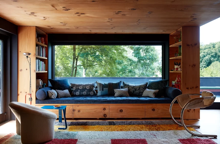 Μυηθείτε στην εξωτική ατμόσφαιρα της έπαυλης του δημοφιλούς φωτογραφικού διδύμου  Inez και Vinoodh στον οικισμό "Water Mill" - Φωτογραφία 6