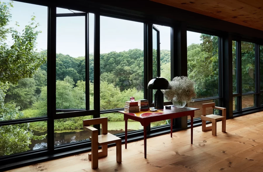 Μυηθείτε στην εξωτική ατμόσφαιρα της έπαυλης του δημοφιλούς φωτογραφικού διδύμου  Inez και Vinoodh στον οικισμό "Water Mill" - Φωτογραφία 8