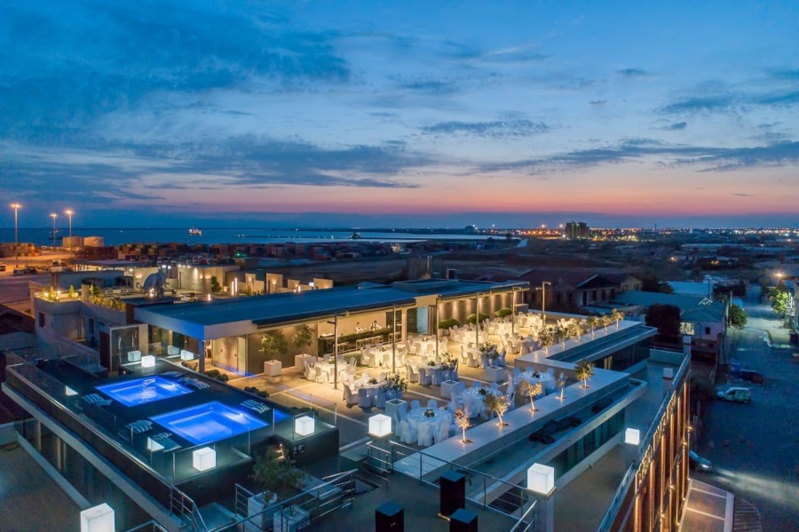 The unforgettable wedding: Ο πιο ρομαντικός προορισμός της πόλης για τη δεξίωση του γάμου σας- Φωτογραφία 6