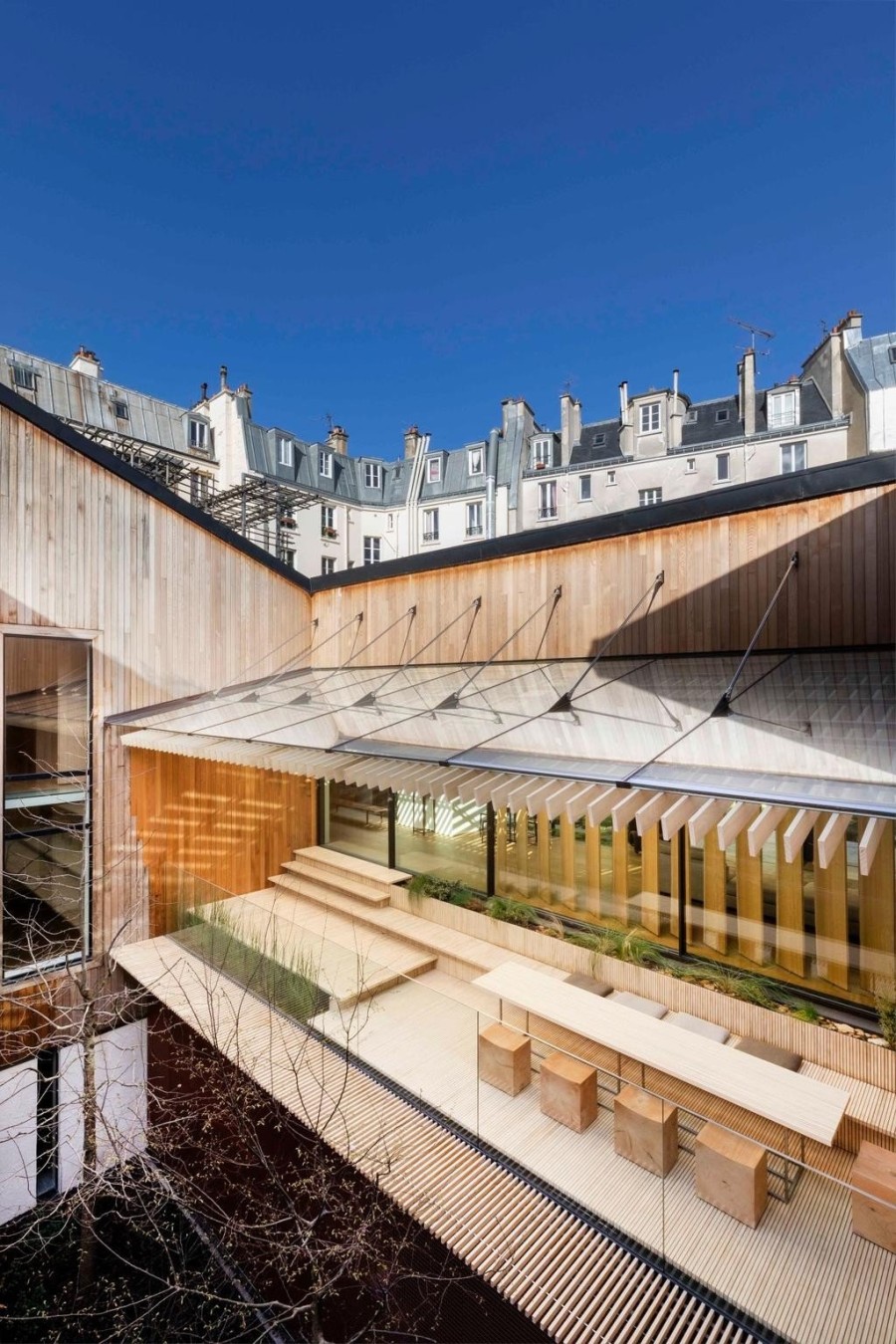 Not your usual Parisian house: Μυηθείτε στην ηρεμία της πρώην κατοικίας του Kenzo Takada στην καρδιά του Παρισιού - Φωτογραφία 2