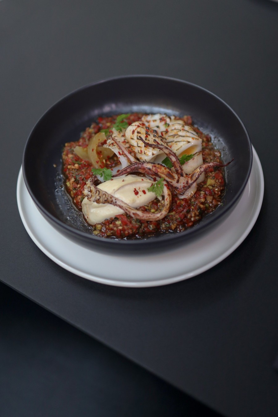 Poster: Μια πρώτη γεύση από τον ευρηματικό κόσμο της πολλά υποσχόμενης Θεσσαλονικιώτικης προσθήκης- Φωτογραφία 7