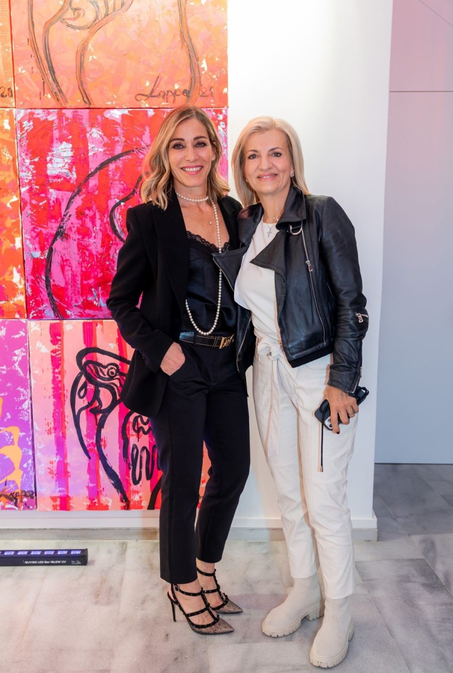 «Πορτραίτα συναισθημάτων»: Στο opening της εμπνευσμένης έκθεσης της Χριστίνας Λάππα στο Κολωνάκι - Φωτογραφία 20