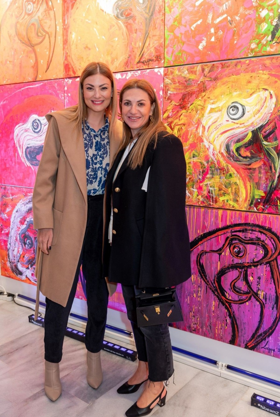 «Πορτραίτα συναισθημάτων»: Στο opening της εμπνευσμένης έκθεσης της Χριστίνας Λάππα στο Κολωνάκι - Φωτογραφία 15