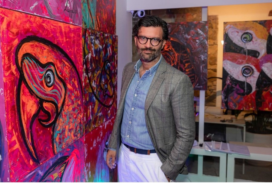 «Πορτραίτα συναισθημάτων»: Στο opening της εμπνευσμένης έκθεσης της Χριστίνας Λάππα στο Κολωνάκι - Φωτογραφία 3