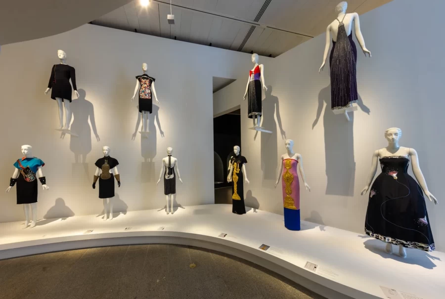 Karl Lagerfeld MET Exhibition: Περιηγούμαστε στην πολλά υποσχόμενη έκθεση - Φωτογραφία 1