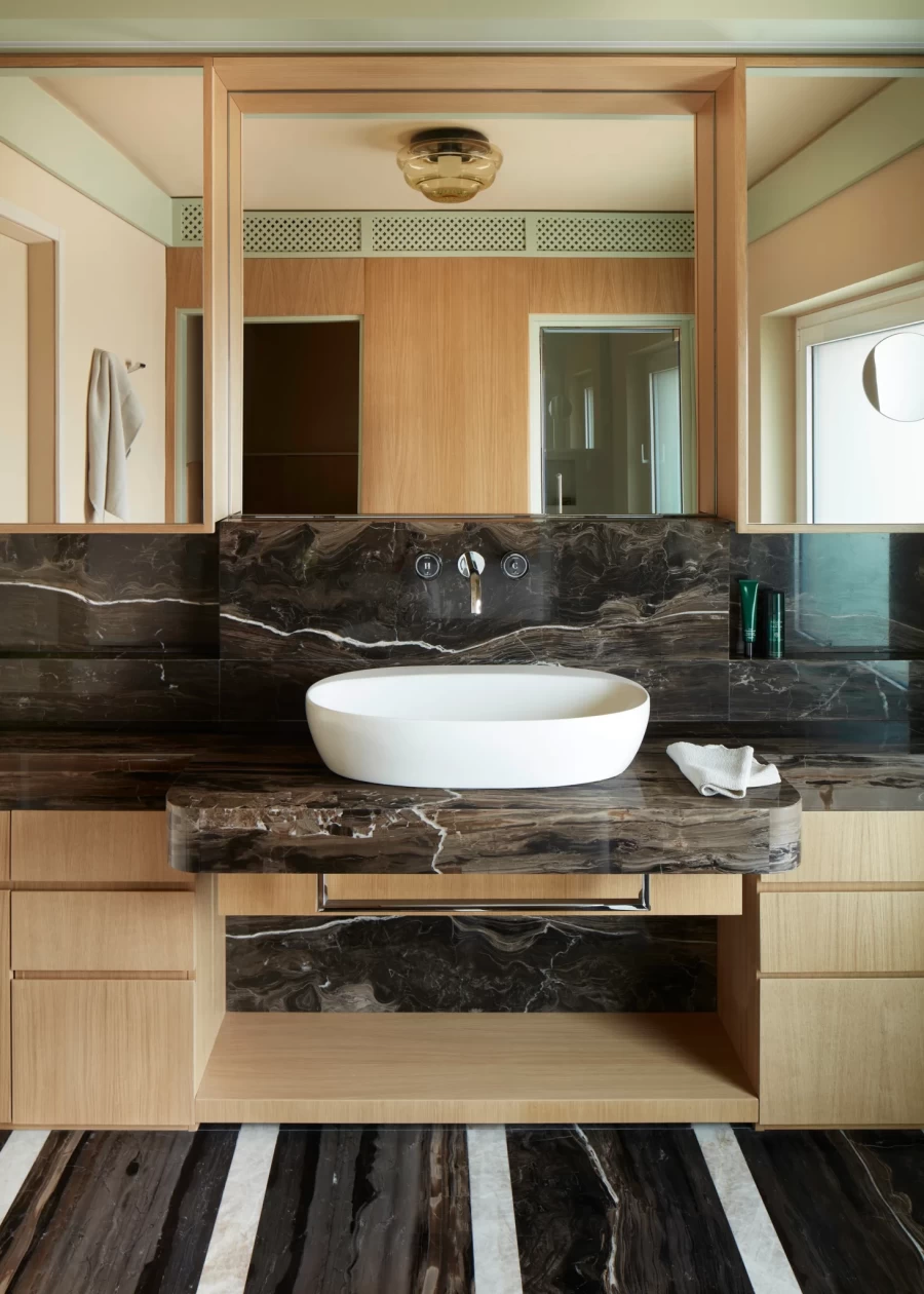 Μαγευτείτε από το cozy palazzino στη Ρώμη που φημολογείται ότι διέμενε η Audrey Hepburn- Φωτογραφία 8