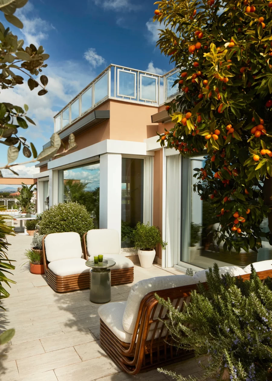 Μαγευτείτε από το cozy palazzino στη Ρώμη που φημολογείται ότι διέμενε η Audrey Hepburn- Φωτογραφία 11