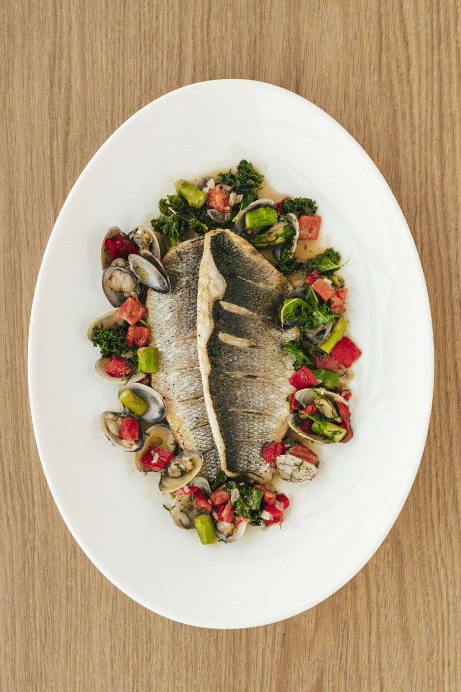  Το μυθικό restaurant & bar στο παραλιακό μέτωπο της Θεσσαλονίκης μας προσκαλεί στη νέα του εποχή- Φωτογραφία 4