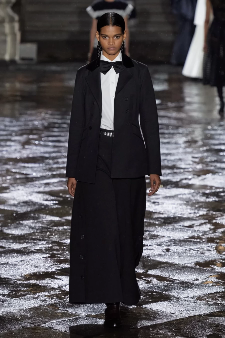 Dior Cruise 2024: Η Maria Grazia Chiuri ερμηνεύει την αγάπη της για τη μεξικανική κουλτούρα - Φωτογραφία 14