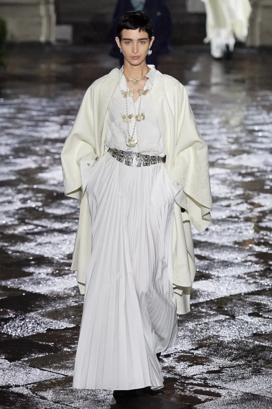 Dior Cruise 2024: Η Maria Grazia Chiuri ερμηνεύει την αγάπη της για τη μεξικανική κουλτούρα - Φωτογραφία 12