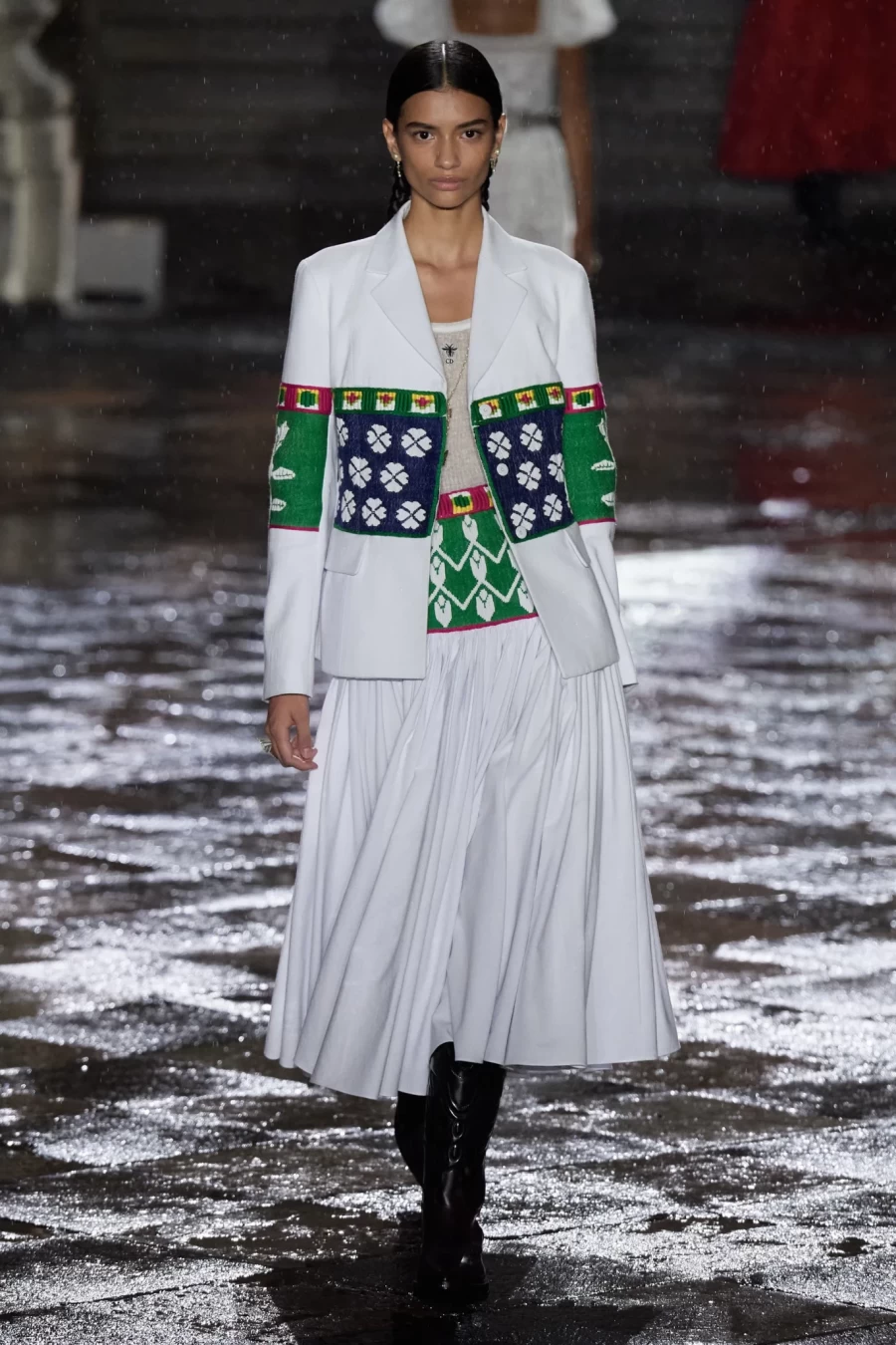 Dior Cruise 2024: Η Maria Grazia Chiuri ερμηνεύει την αγάπη της για τη μεξικανική κουλτούρα - Φωτογραφία 11