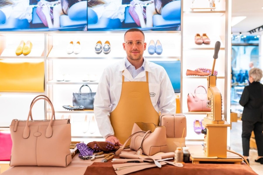 Ο οίκος Tod's γιόρτασε στην Αθήνα την ανανεωμένη Di Bag και την τέχνη της χειροποίητης κατασκευής - Φωτογραφία 10