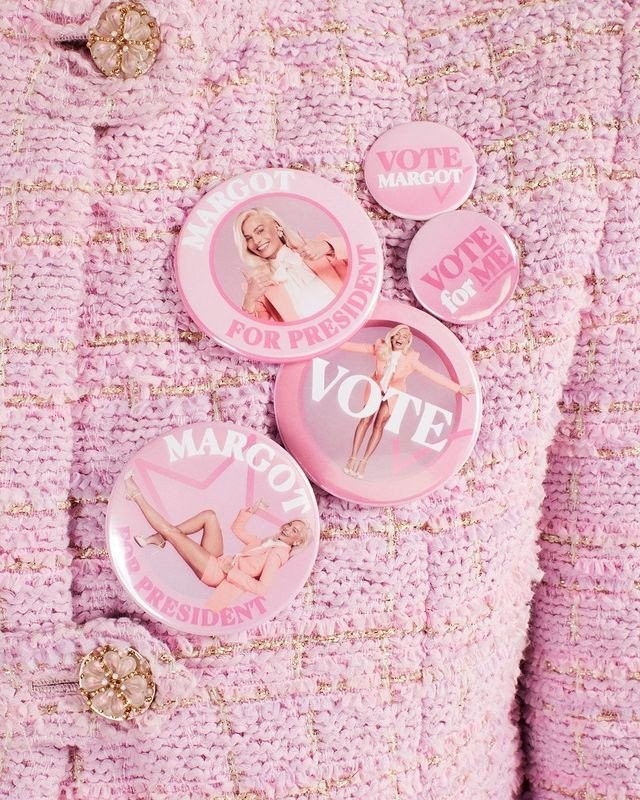 Η Margot Robbie ως άλλη Barbie στο νέο ανατρεπτικό εξώφυλλο της αμερικάνικης Vogue- Φωτογραφία 1