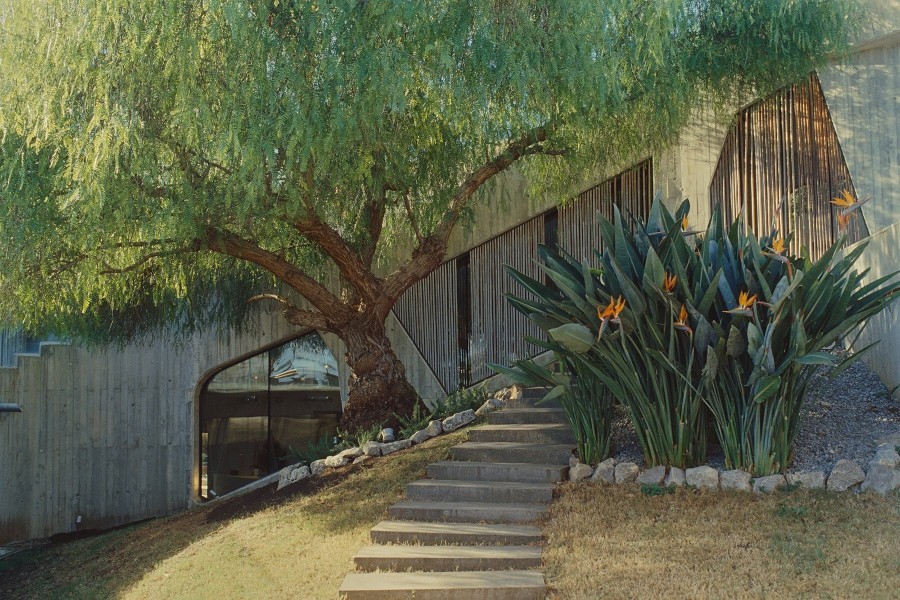 Η βίλα Mediterraneo αγναντεύει την Ίμπιζα μέσα από οθόνες από μπαμπού- Φωτογραφία 2