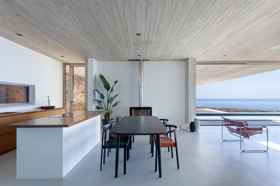 Ένα μοναδικό pool house στην Τήνο με φουτουριστικό design - Φωτογραφία 11