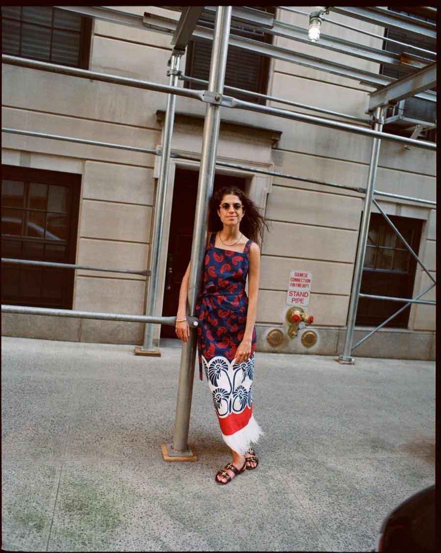 Η Leandra Medine Cohen και η ιδρύτρια της La DoubleJ, JJ Martin, ένωσαν τις δυνάμεις τους σε μια capsule συλλογή - Φωτογραφία 1