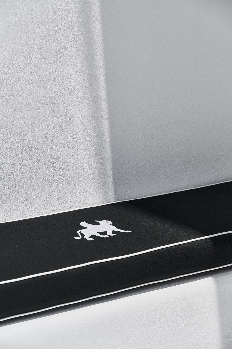 Ένα νέο conceptual spot στη Μύκονο υπόσχεται να μας μαγέψει- Φωτογραφία 2