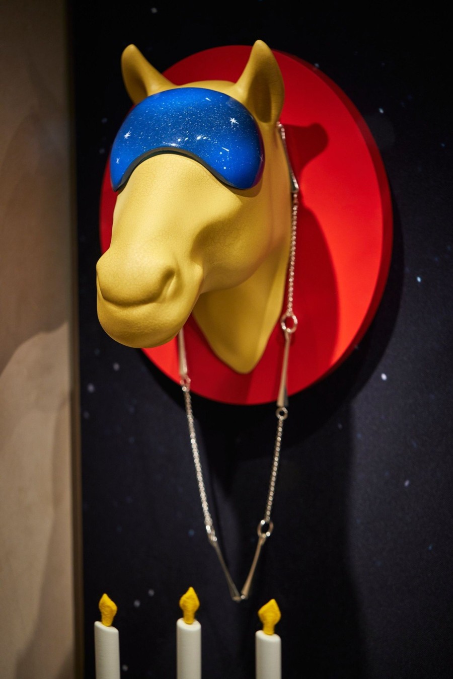 Oι νέες βιτρίνες του οίκου Hermès με τίτλο Life on Mars είναι πέρα από κάθε φαντασία - Φωτογραφία 9