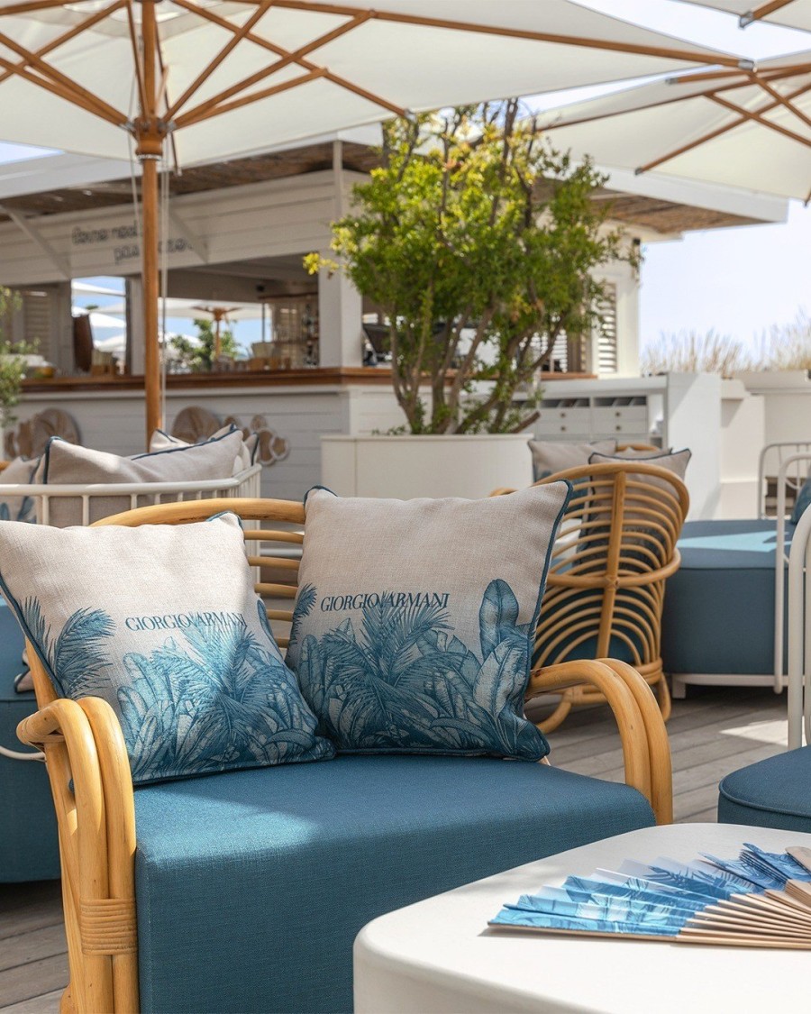 Bagatelle St Tropez: Ντύθηκε στις exclusive αποχρώσεις του Giorgio Armani Mare- Φωτογραφία 2