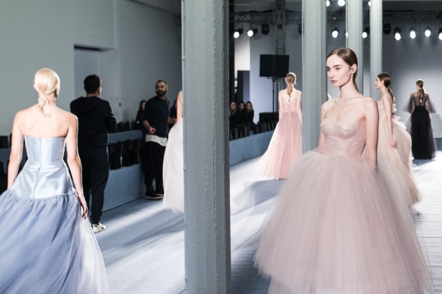 They are unique: Συνέντευξη με τους ταλαντούχους MI-RŌ - Φωτογραφία 2