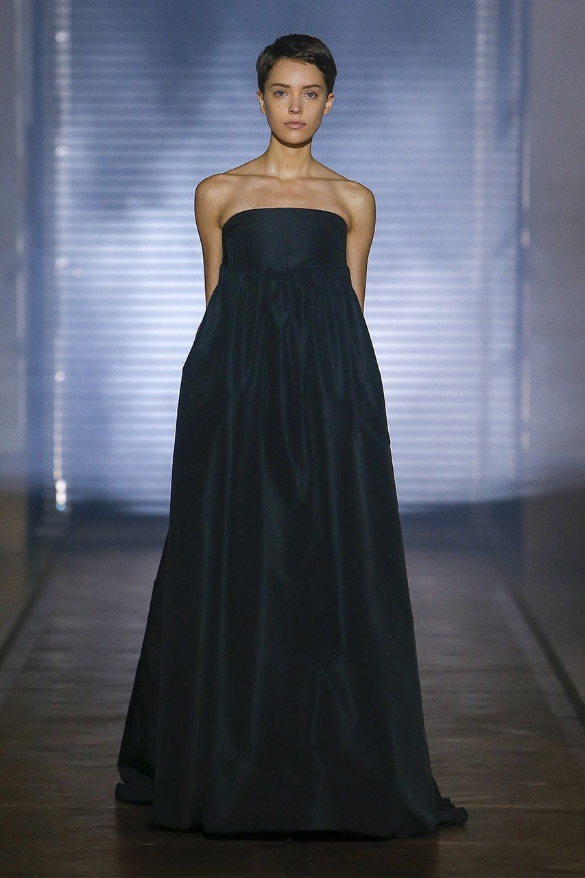 Δυναμισμός και tailoring στην haute couture συλλογή του Givenchy - Φωτογραφία 31