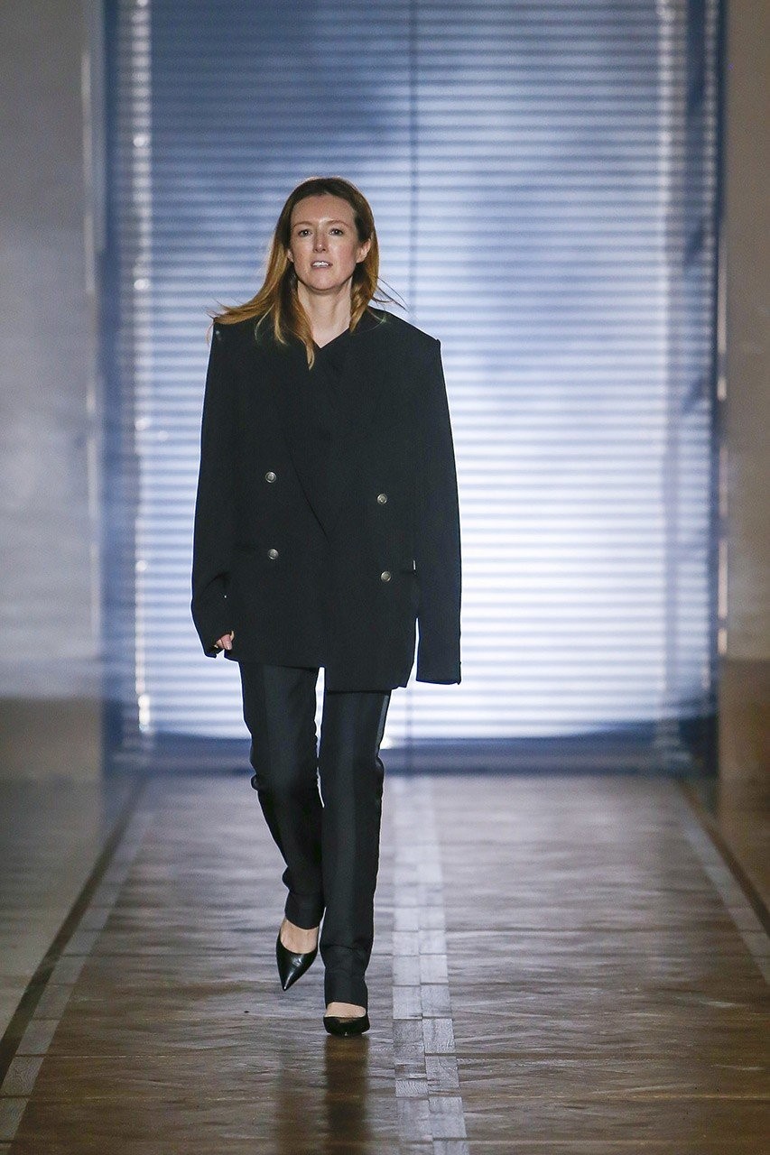 Δυναμισμός και tailoring στην haute couture συλλογή του Givenchy - Φωτογραφία 36