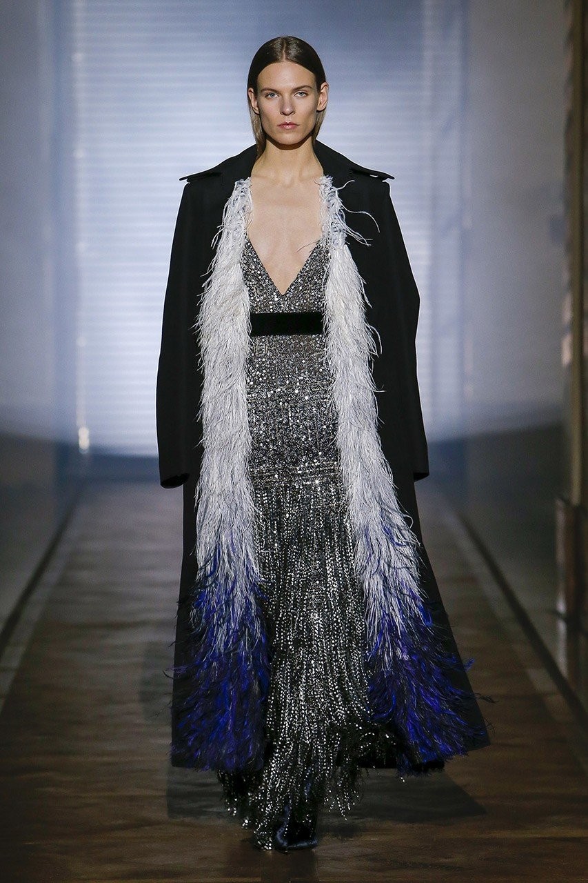 Δυναμισμός και tailoring στην haute couture συλλογή του Givenchy - Φωτογραφία 40