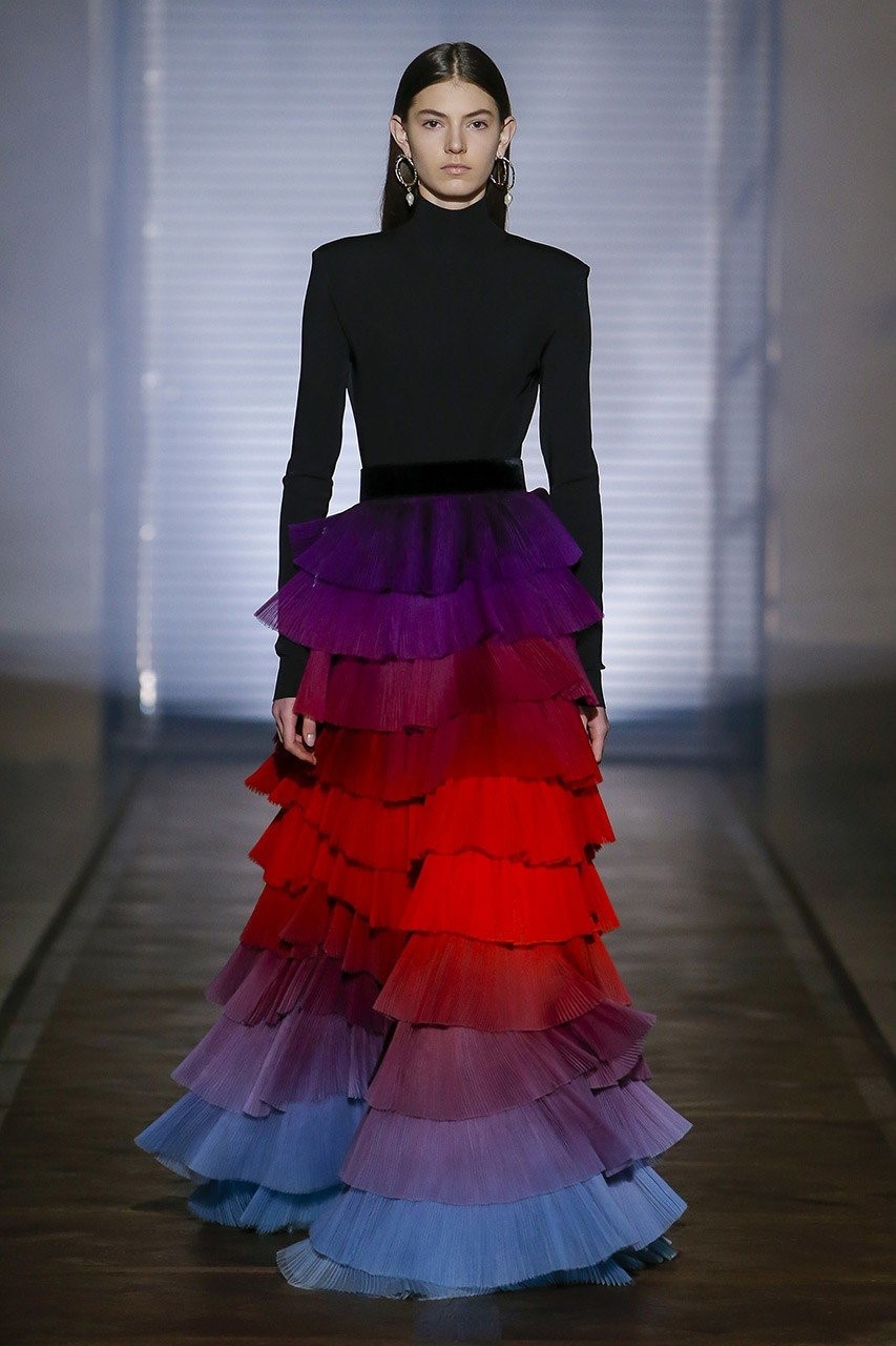 Δυναμισμός και tailoring στην haute couture συλλογή του Givenchy - Φωτογραφία 41