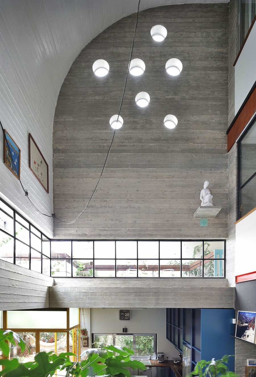 Ένα ιδιαίτερο αρχιτεκτονικό δημιούργημα στα Πετράλωνα προσφέρει μια ξεχωριστή εμπειρία σπιτιού- Φωτογραφία 8