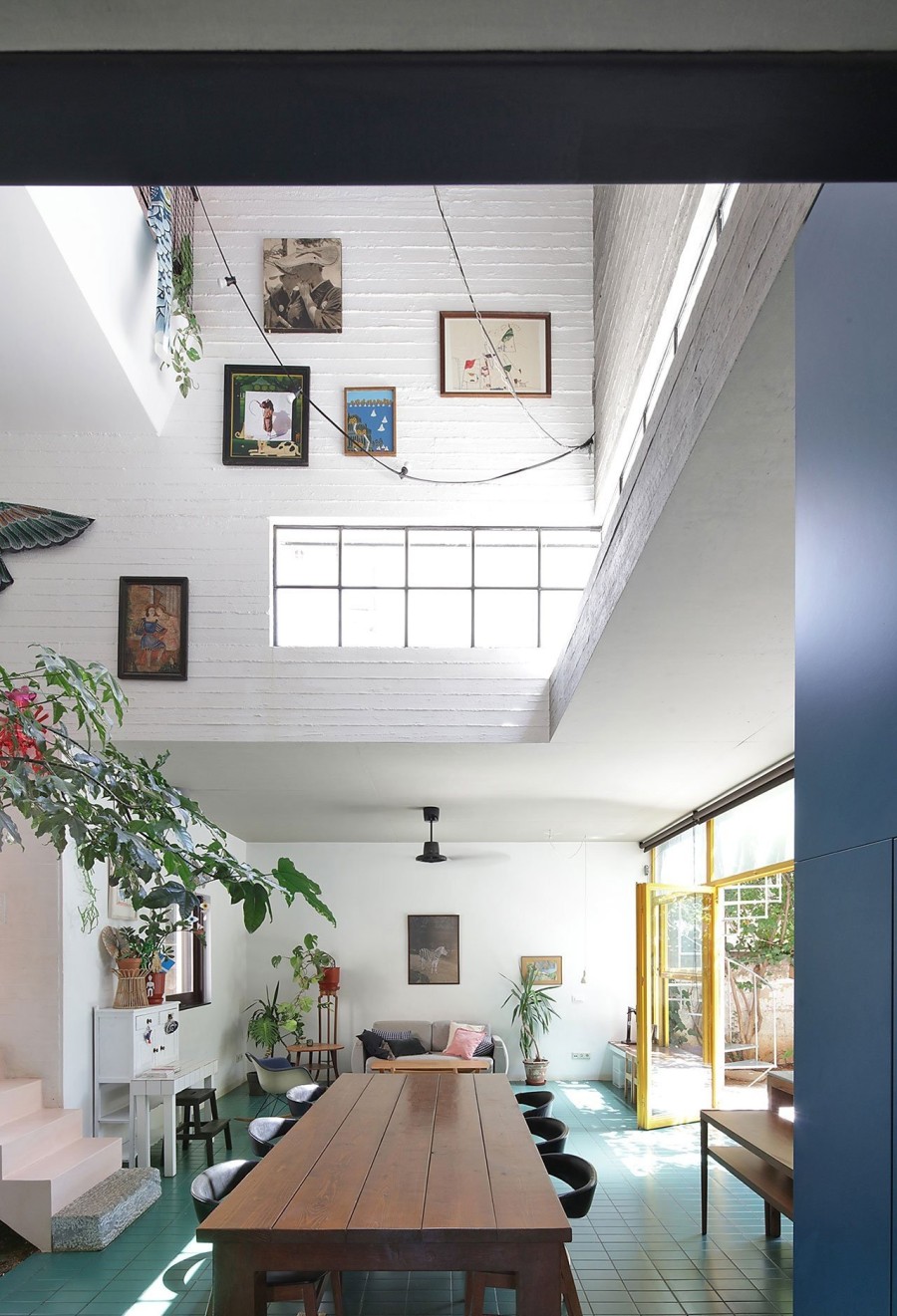 Ένα ιδιαίτερο αρχιτεκτονικό δημιούργημα στα Πετράλωνα προσφέρει μια ξεχωριστή εμπειρία σπιτιού- Φωτογραφία 12