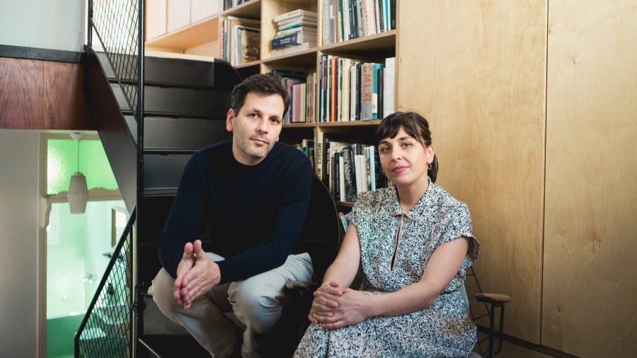 Ένα ιδιαίτερο αρχιτεκτονικό δημιούργημα στα Πετράλωνα προσφέρει μια ξεχωριστή εμπειρία σπιτιού- Φωτογραφία 14