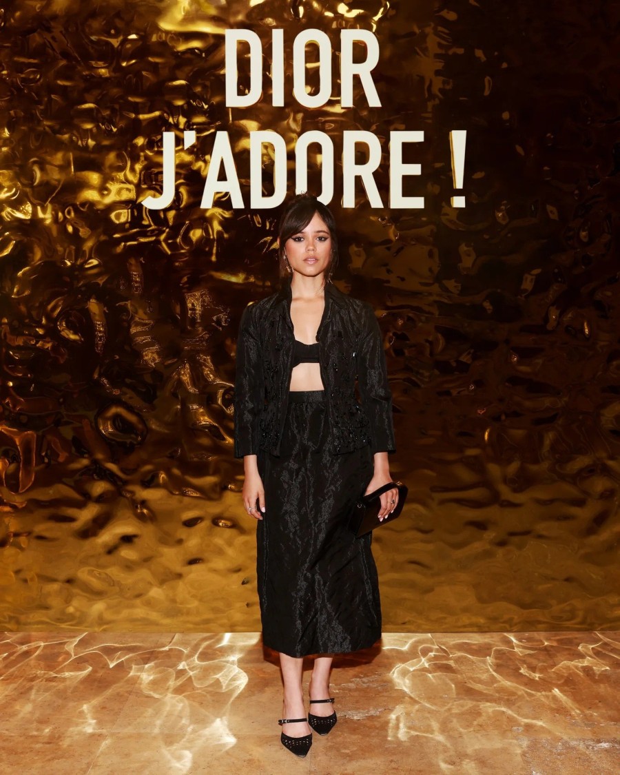 Dior J'Adore: Μια έκθεση αφιερωμένη στο iconic άρωμα του οίκου παρουσιάζεται στη Σχολή Καλών Τεχνών του Παρισιού- Φωτογραφία 4