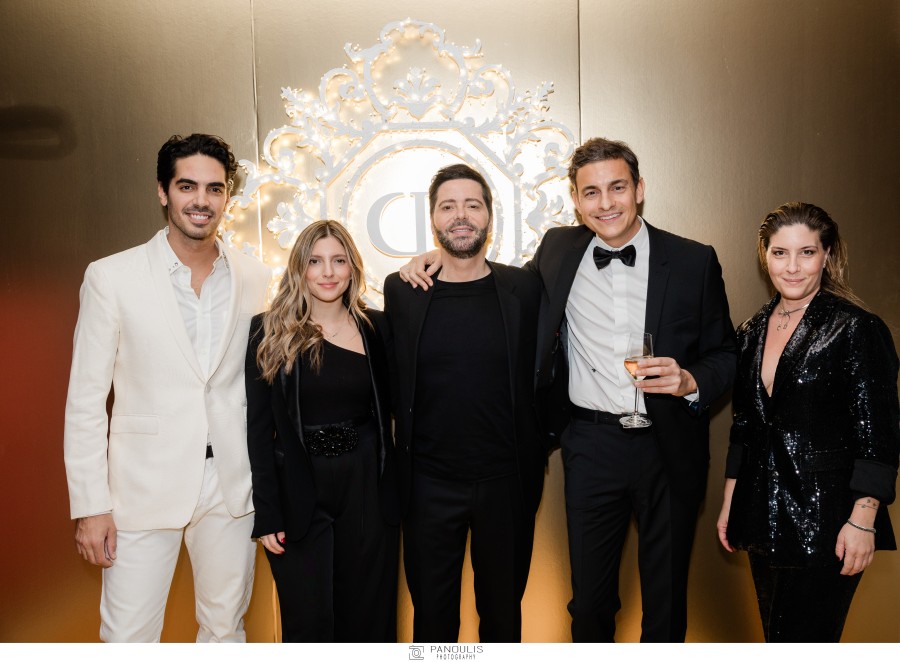 To Christmas dinner “Dressed in Dior” του γαλλικού οίκου στο Athénée restaurant - Φωτογραφία 5