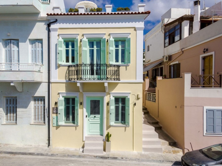 Ένα νεοκλασικό αρχοντικό στη Σύρο αναβιώνει με τρόπο υποδειγματικό- Φωτογραφία 1