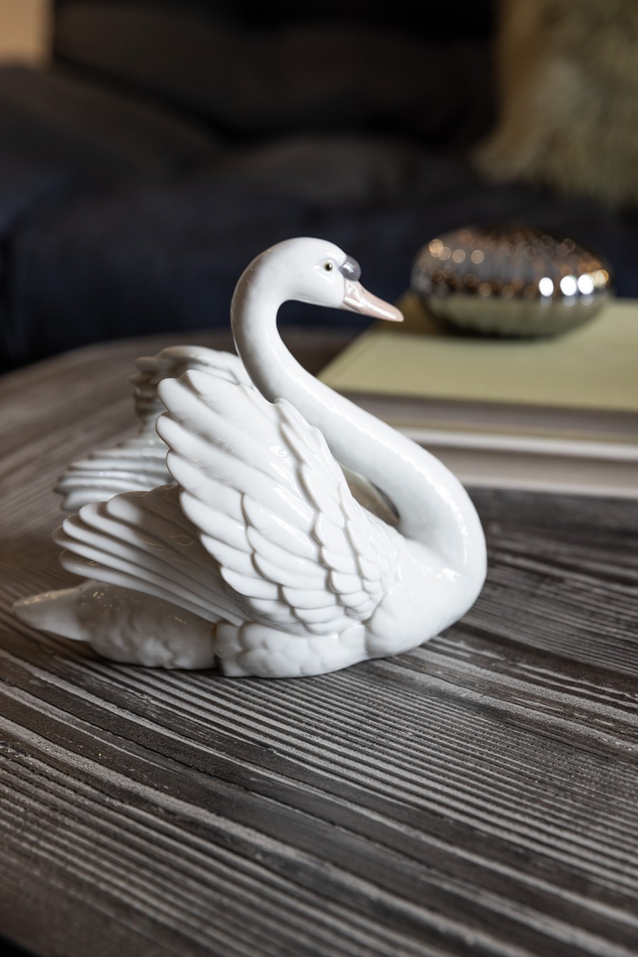 Ένα πρόσφατα ανακαινισμένο διαμέρισμα στο Κολωνάκι γεμάτο Τέχνη- Φωτογραφία 8