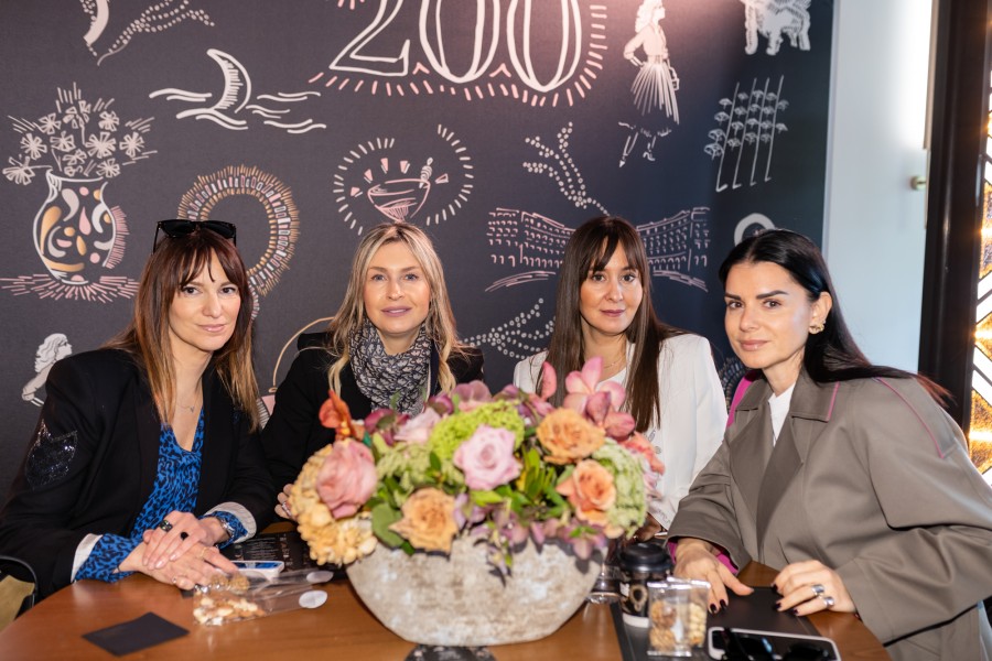 Το Glow Fabulous Café έφερε την απόλυτη pop-up GLOW εμπειρία στη Θεσσαλονίκη με πλήθος εκλεκτών καλεσμένων - Φωτογραφία 38