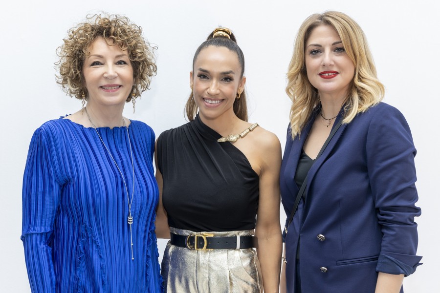 Η επίδειξη μόδας της Δάφνης Βαλέντε με φιλανθρωπικό χαρακτήρα στο MOMus της Θεσσαλονίκης - Φωτογραφία 6