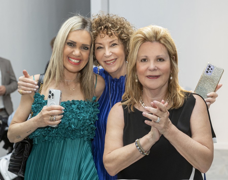 Η επίδειξη μόδας της Δάφνης Βαλέντε με φιλανθρωπικό χαρακτήρα στο MOMus της Θεσσαλονίκης - Φωτογραφία 1