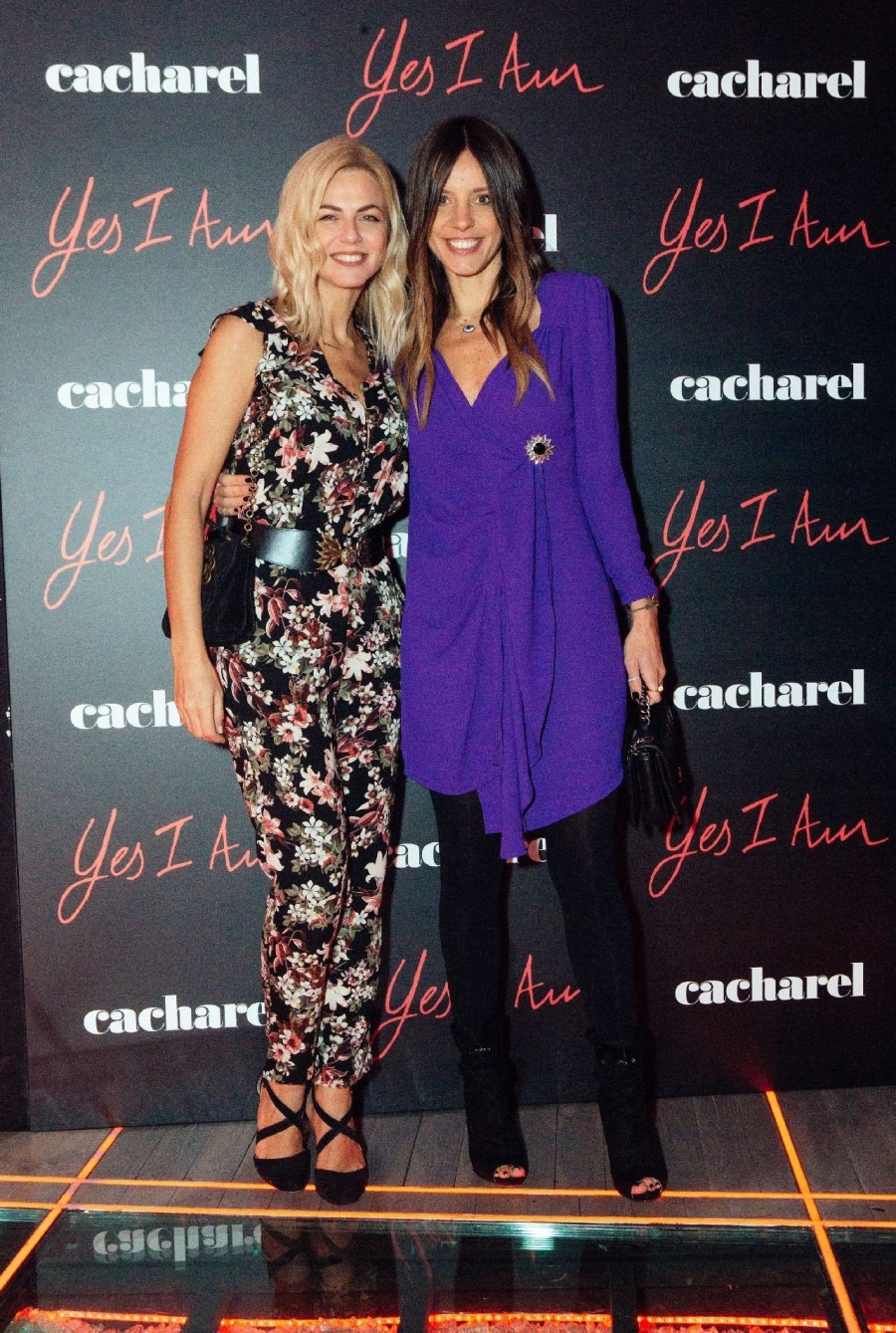 Στο πάρτι λανσαρίσματος του Yes I Am - Φωτογραφία 5