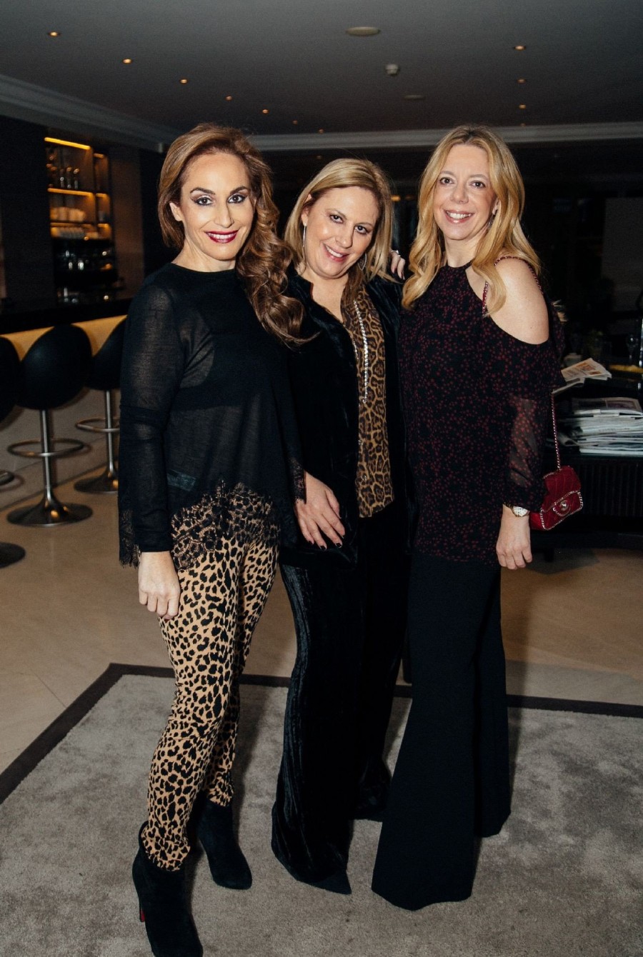 Save a Greek Stray: Το μασκέ πάρτι της Εριέττας Κούρκουλου-Λάτση - Φωτογραφία 4