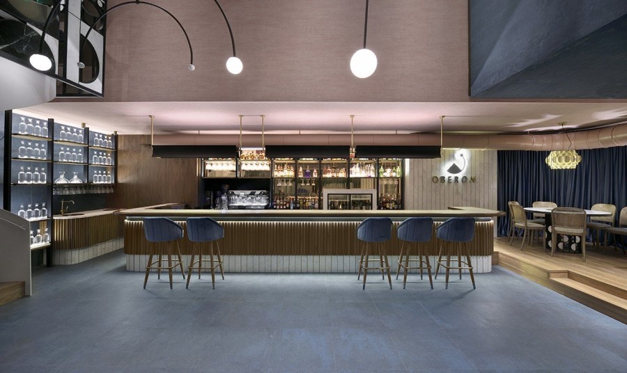 Σαιξπηρική ατμόσφαιρα στο νέο bar restaurant δια χειρός Μηνά Κοσμίδη - Φωτογραφία 1