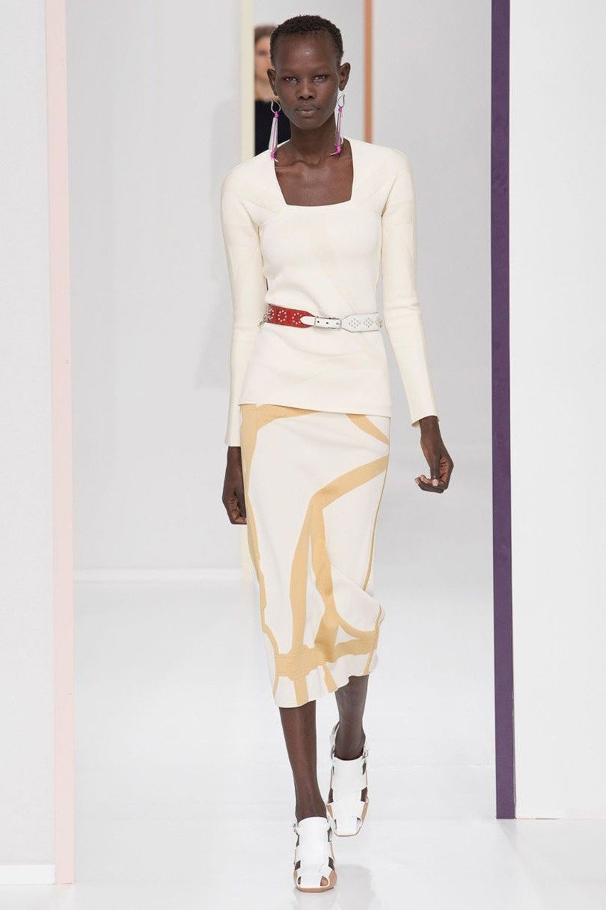 Γιατί να προτιμήσετε την pencil φούστα τη φετινή άνοιξη- Φωτογραφία 8