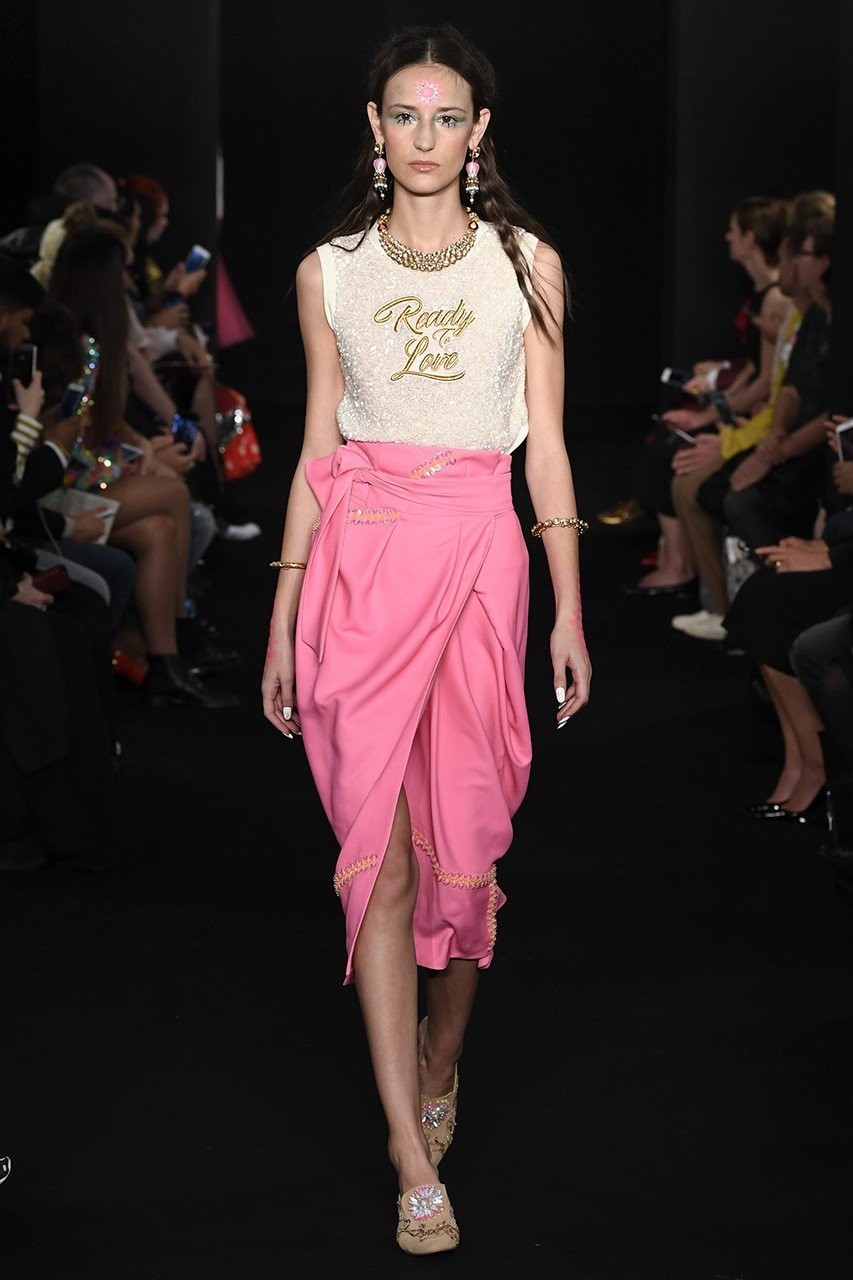 Γιατί να προτιμήσετε την pencil φούστα τη φετινή άνοιξη- Φωτογραφία 9