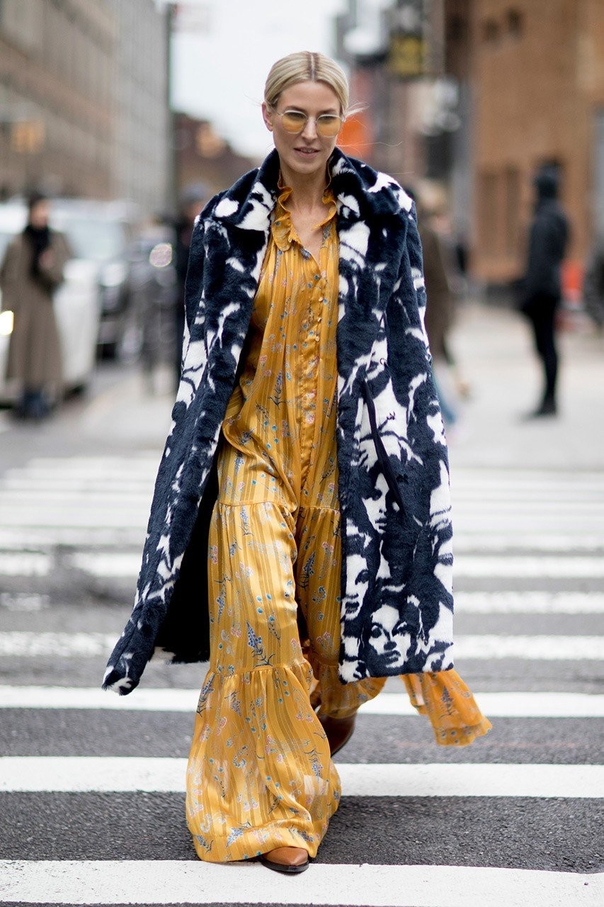 Τα NYFW street style looks που δε θα σταματάτε να χαζεύετε - Φωτογραφία 26