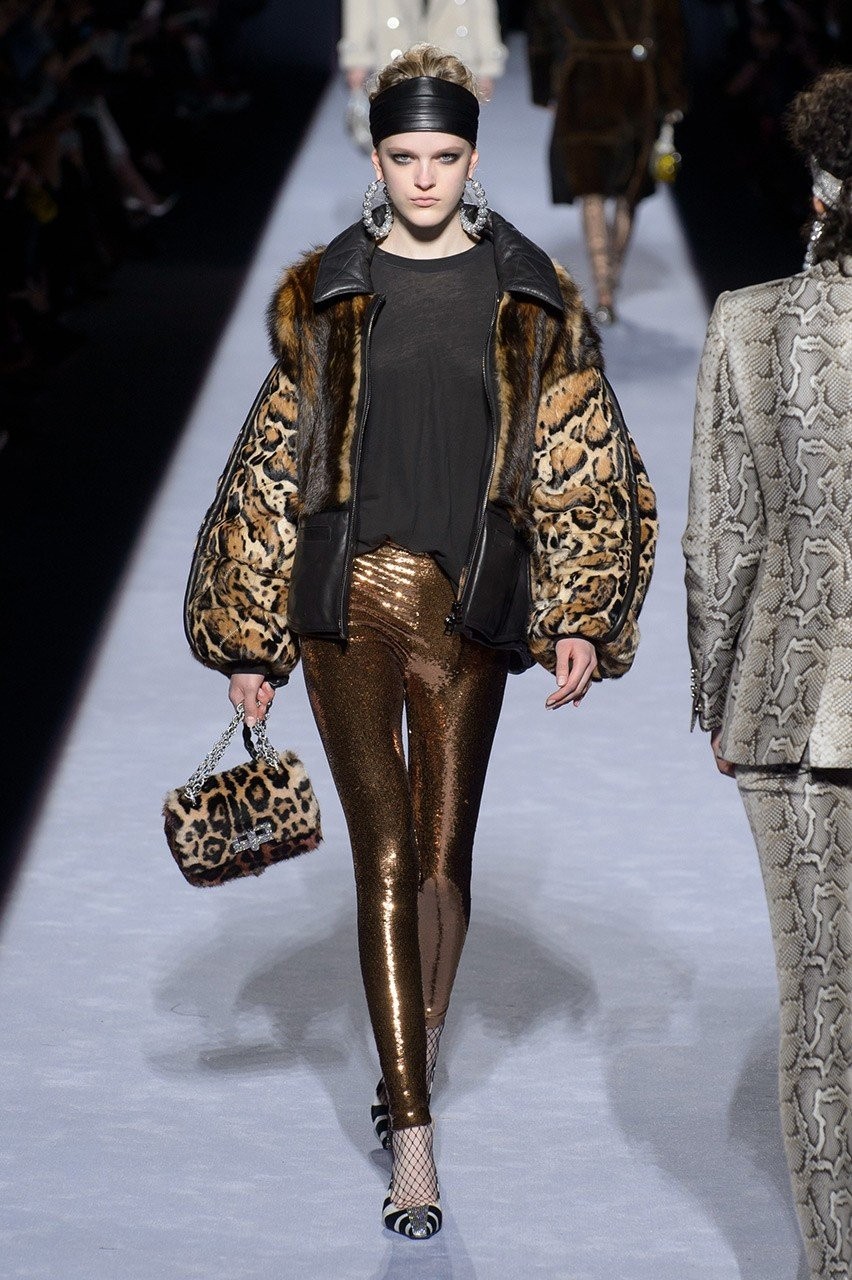 To εμπνευσμένο από τα 80s show του Tom Ford στη NYFW - Φωτογραφία 3